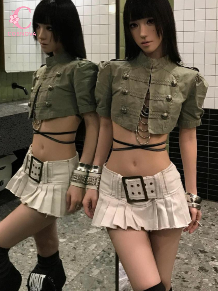 Vintage Punk Baddie Napoleonic - French Vintage Fashion recension och pris