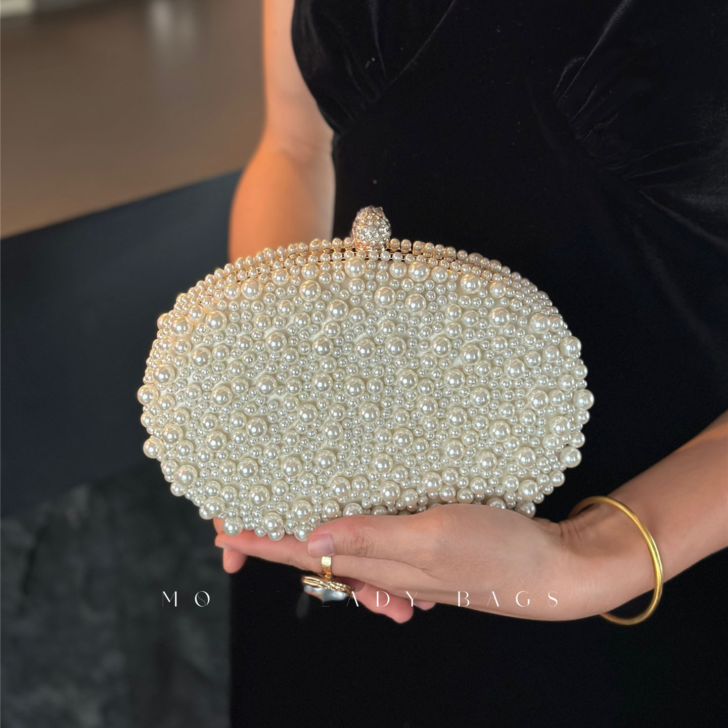 Women Vintage Pearl Appliques  - French Vintage Fashion recension och pris