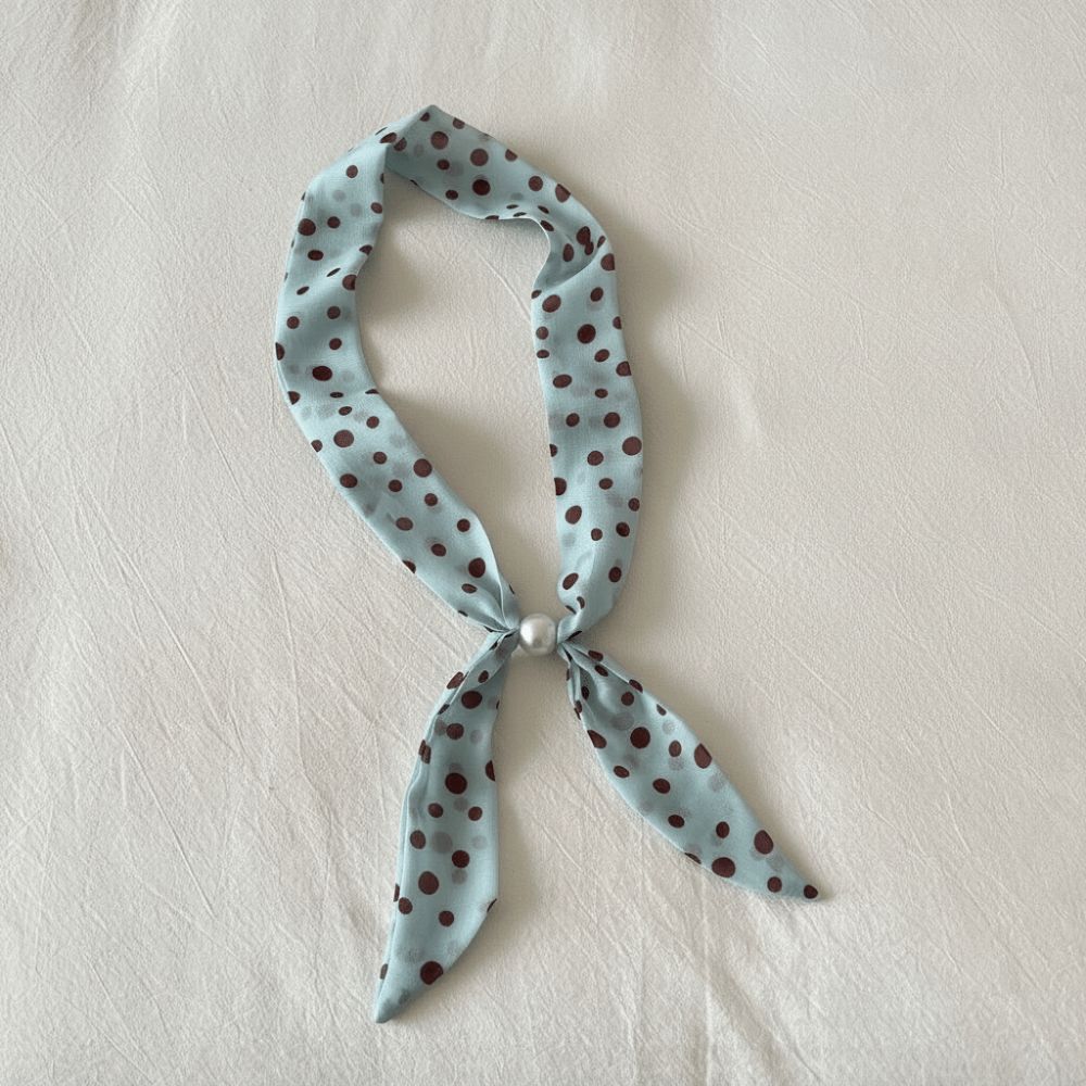 New Vintage Thin Polka Dot Nec - French Vintage Fashion recension och pris